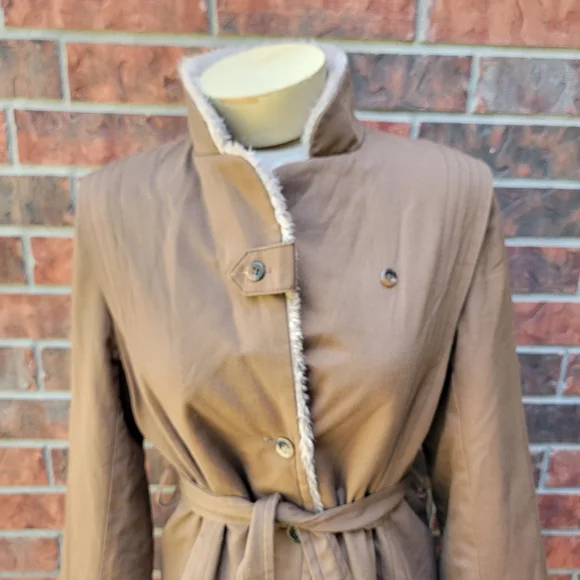 Vtg Bonders Calender Cloth Brown Faux Fur Lined Belted Coat USA No Size, - Picture 8 of 15